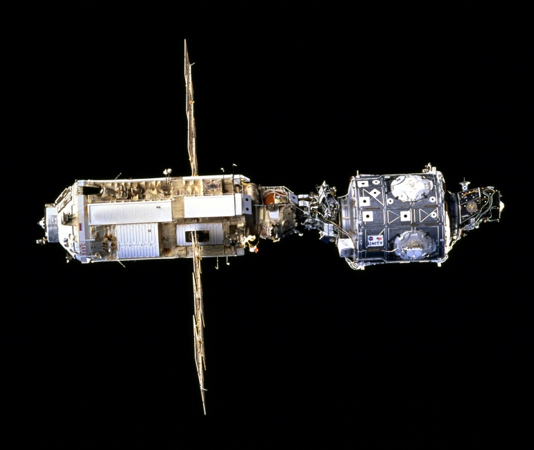 Модуль «Заря» и модуль «Юнити» - начало МКС